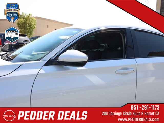 2020 Honda Accord LX   - Photo 12 - Hemet, CA 92545