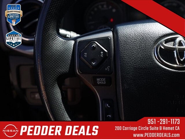 2017 Toyota Tacoma SR5 V6   - Photo 25 - Hemet, CA 92545