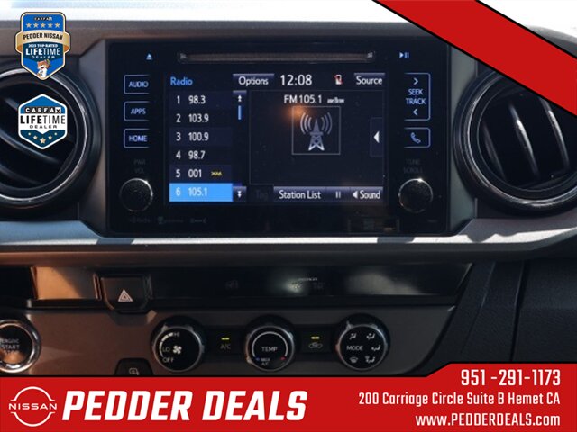 2017 Toyota Tacoma SR5 V6   - Photo 28 - Hemet, CA 92545