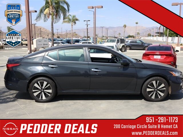 2022 Nissan Altima 2.5 SV   - Photo 3 - Hemet, CA 92545
