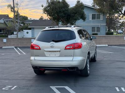 2015 Buick Enclave Leather   - Photo 7 - Irvine, CA 92612