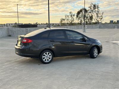 2013 Ford Fiesta SE - Photo 7 - Irvine, CA 92612
