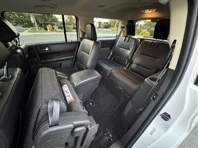 2015 Ford Flex Limited - Photo 12 - Irvine, CA 92612