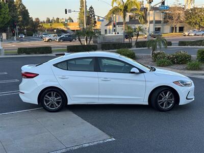 2017 Hyundai Elantra SE   - Photo 6 - Irvine, CA 92612