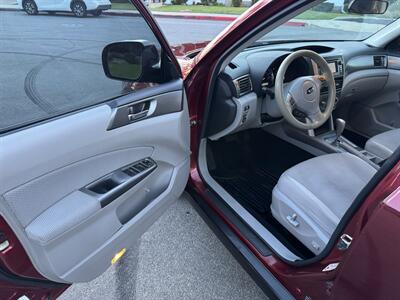 2013 Subaru Forester 2.5X Premium   - Photo 9 - Irvine, CA 92612
