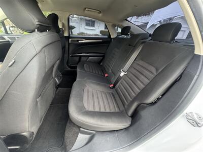 2017 Ford Fusion Hybrid SE   - Photo 5 - Irvine, CA 92612