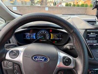2015 Ford C-MAX Hybrid SEL - Photo 9 - Irvine, CA 92612