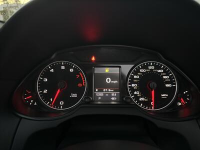 2012 Audi Q5 3.2 quattro Premium Plus   - Photo 20 - Irvine, CA 92612