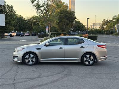 2013 Kia Optima Hybrid LX   - Photo 6 - Irvine, CA 92612