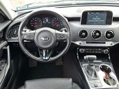 2018 Kia Stinger   - Photo 5 - Irvine, CA 92612