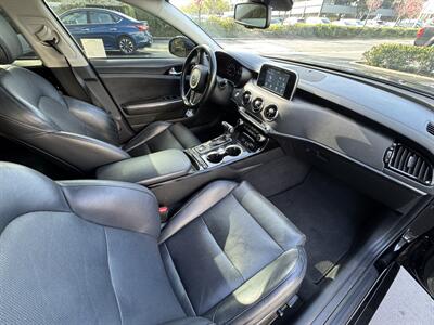 2018 Kia Stinger - Photo 11 - Irvine, CA 92612