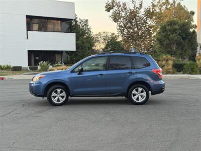 2016 Subaru Forester 2.5i   - Photo 2 - Irvine, CA 92612