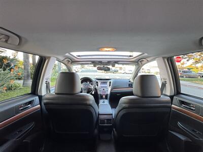 2013 Subaru Outback 3.6R Limited   - Photo 9 - Irvine, CA 92612