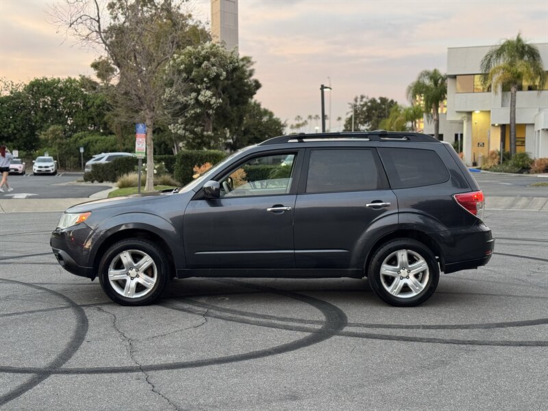 2009 Subaru Forester 2.5 X Premium   - Photo 1 - Irvine, CA 92612