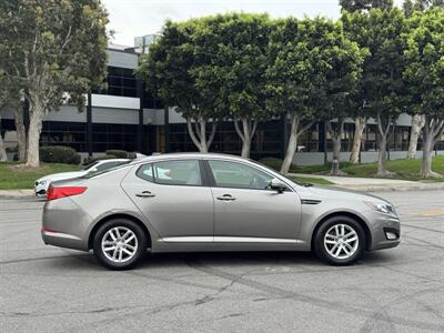 2013 Kia Optima LX   - Photo 5 - Irvine, CA 92612