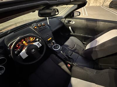 2004 Nissan 350Z Enthusiast  Convertible - Photo 12 - Irvine, CA 92612