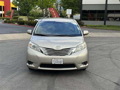 2015 Toyota Sienna LE 8-Passenger   - Photo 8 - Irvine, CA 92612