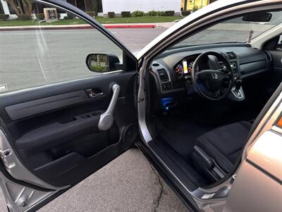 2007 Honda CR-V LX   - Photo 18 - Irvine, CA 92612