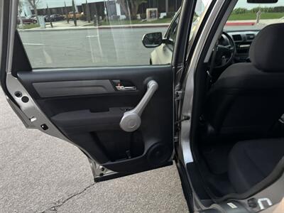 2007 Honda CR-V LX   - Photo 17 - Irvine, CA 92612