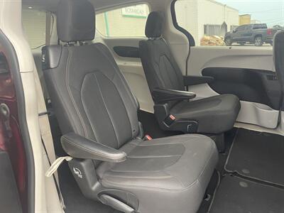 2019 Chrysler Pacifica Touring Plus   - Photo 17 - Dallas, TX 75243