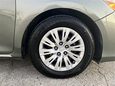 2012 Toyota Camry LE   - Photo 43 - Dallas, TX 75243