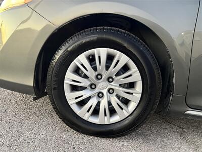 2012 Toyota Camry LE   - Photo 40 - Dallas, TX 75243