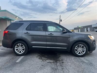 2016 Ford Explorer XLT   - Photo 6 - Dallas, TX 75243