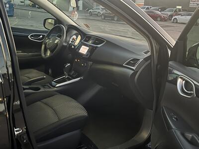 2017 Nissan Sentra   - Photo 14 - Dallas, TX 75243