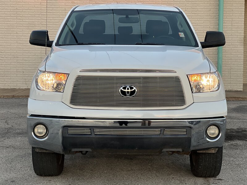 2011 Toyota Tundra Grade  