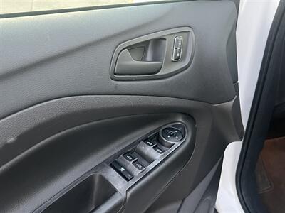 2016 Ford Escape S   - Photo 31 - Dallas, TX 75243