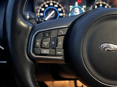 2017 Jaguar XE 25t Premium   - Photo 23 - Dallas, TX 75243