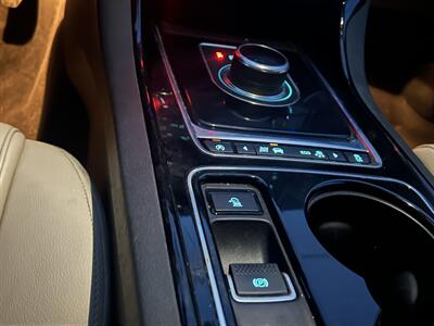 2017 Jaguar XE 25t Premium   - Photo 27 - Dallas, TX 75243