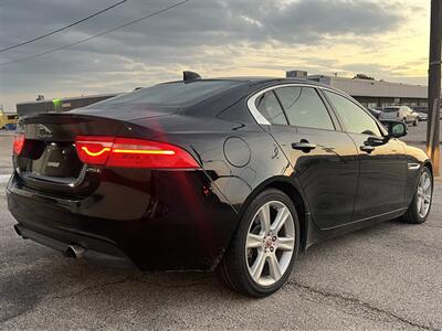 2017 Jaguar XE 25t Premium   - Photo 9 - Dallas, TX 75243