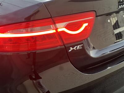 2017 Jaguar XE 25t Premium   - Photo 33 - Dallas, TX 75243