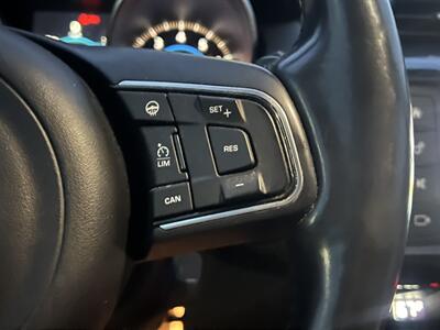 2017 Jaguar XE 25t Premium   - Photo 22 - Dallas, TX 75243