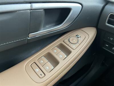 2021 Hyundai SONATA Hybrid Limited   - Photo 31 - Dallas, TX 75243