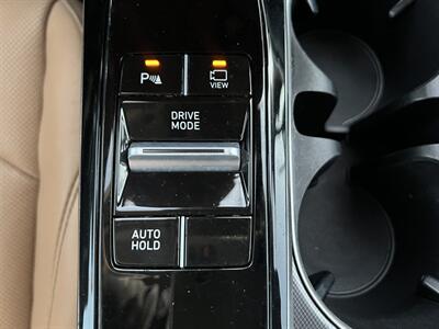 2021 Hyundai SONATA Hybrid Limited   - Photo 26 - Dallas, TX 75243