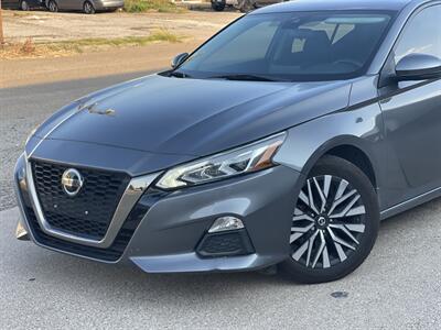 2021 Nissan Altima 2.5 SR   - Photo 2 - Dallas, TX 75243