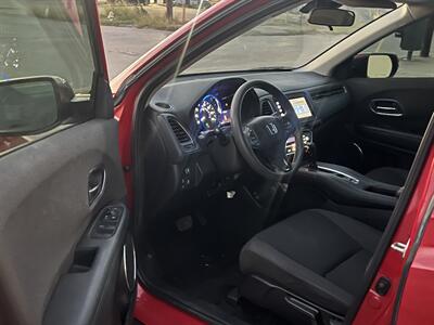 2020 Honda HR-V EX   - Photo 13 - Dallas, TX 75243