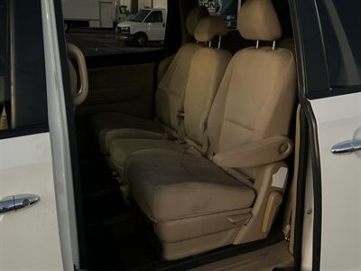 2015 Kia Sedona LX   - Photo 12 - Dallas, TX 75243