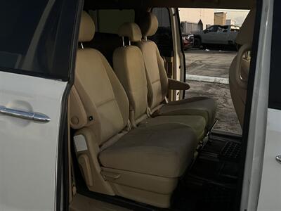 2015 Kia Sedona LX   - Photo 13 - Dallas, TX 75243