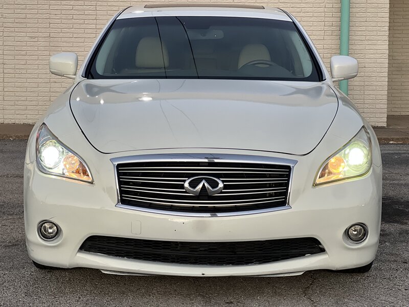 2012 INFINITI M37  