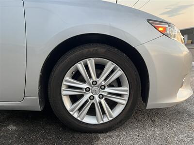 2014 Lexus ES 350   - Photo 38 - Dallas, TX 75243