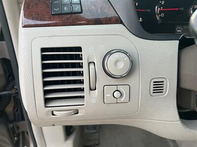 2006 Cadillac DTS Luxury I   - Photo 34 - Dallas, TX 75243