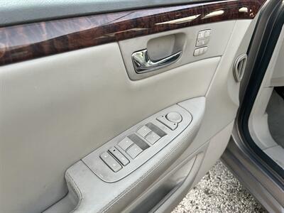 2006 Cadillac DTS Luxury I   - Photo 33 - Dallas, TX 75243