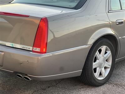 2006 Cadillac DTS Luxury I   - Photo 10 - Dallas, TX 75243