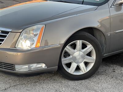 2006 Cadillac DTS Luxury I   - Photo 2 - Dallas, TX 75243