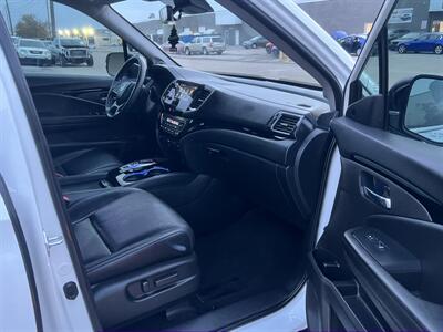 2022 Honda Pilot Touring w/Rear Captain's Chairs - Photo 21 - Dallas, TX 75243