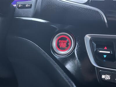 2022 Honda Pilot Touring w/Rear Captain's Chairs - Photo 32 - Dallas, TX 75243