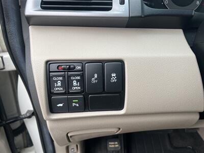 2012 Honda Odyssey Touring   - Photo 30 - Dallas, TX 75243